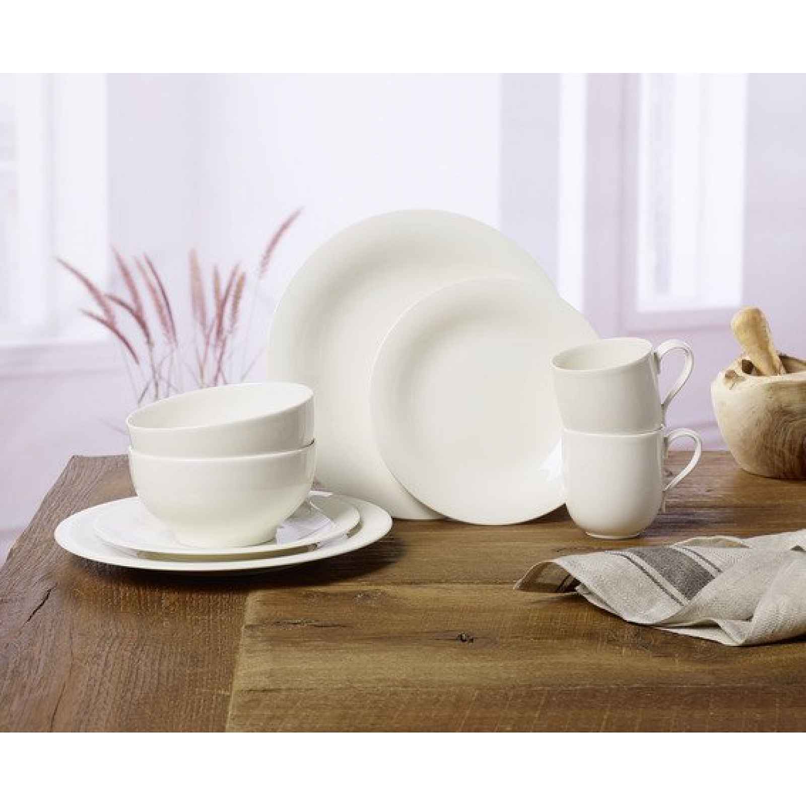 8dílný set bílého porcelánového nádobí Villeroy & Boch New Cottage