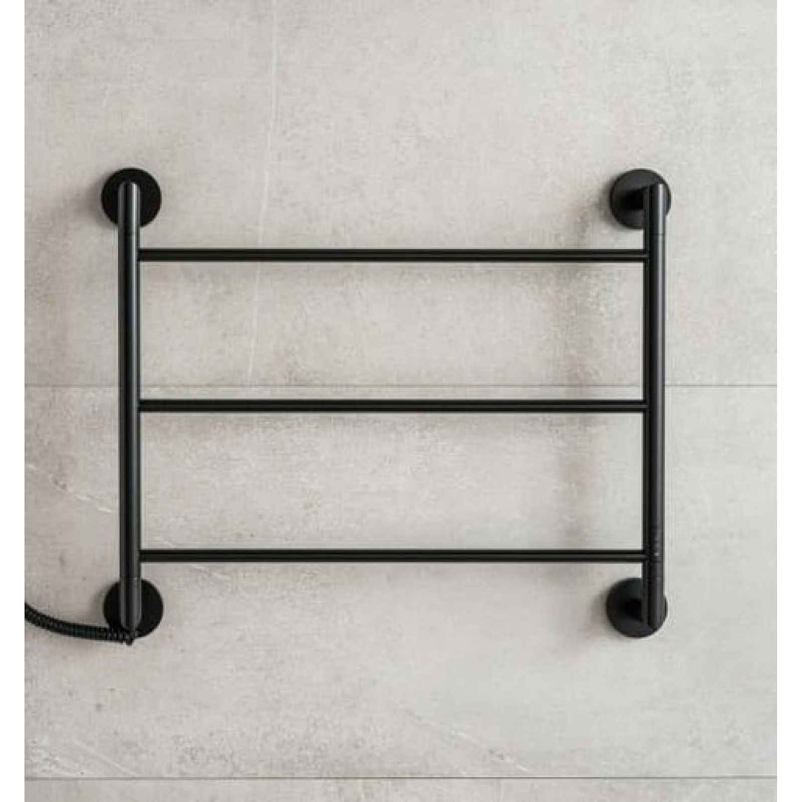 Sušák ručníků elektrický P.M.H. Britta 71,2x85,9 cm černá BR859712BLK