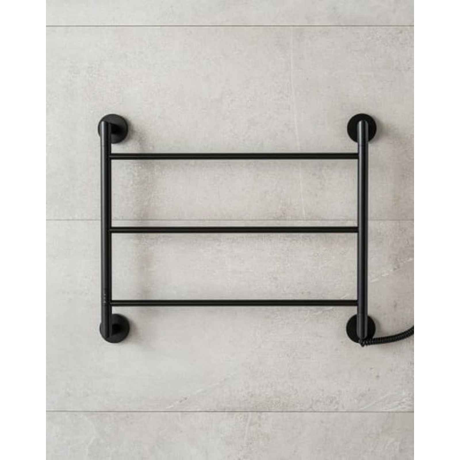 Sušák ručníků elektrický P.M.H. Britta 71,2x85,9 cm černá BR859712BK