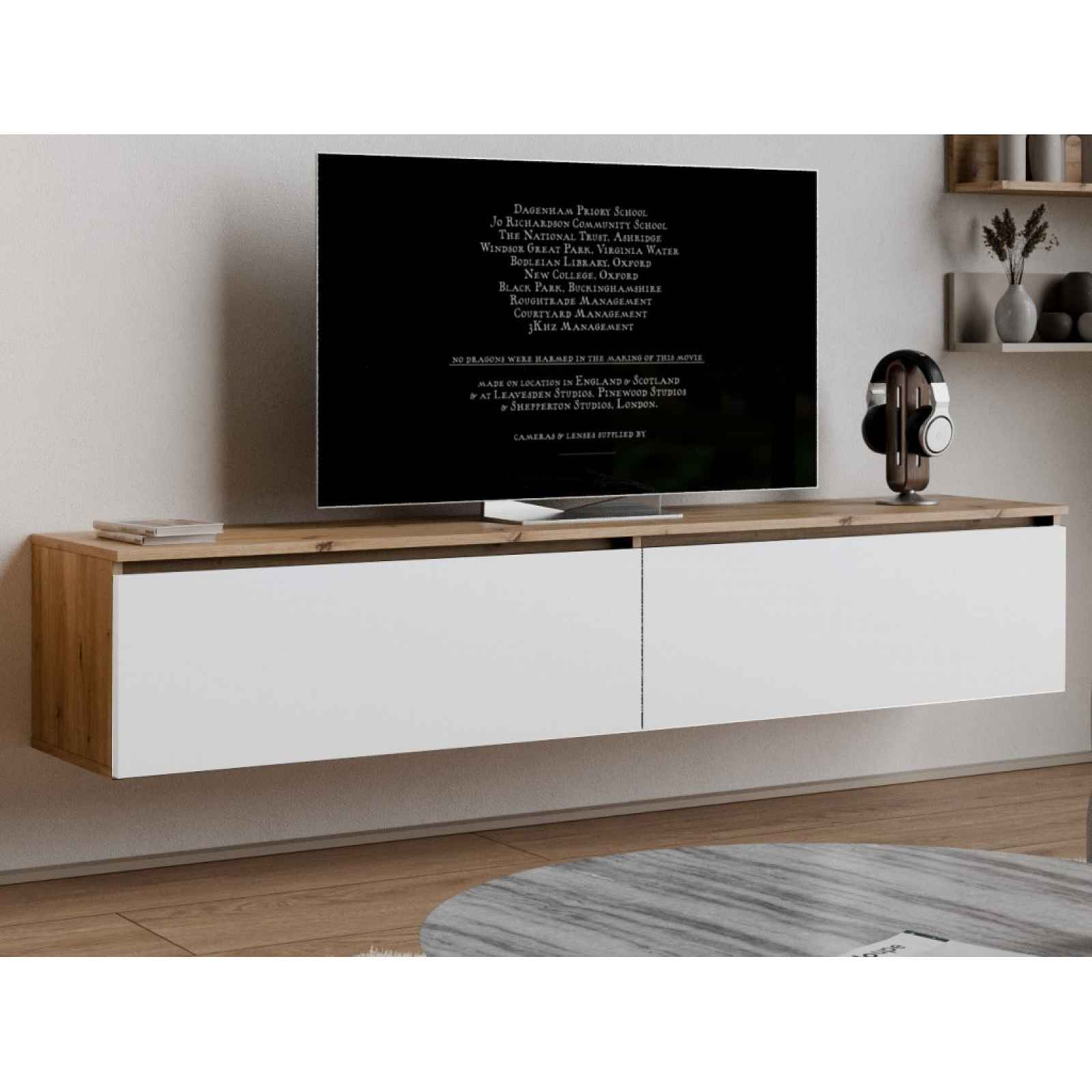 Závěsná TV skříňka Asko Living, 180 cm, dub artisan/bílá