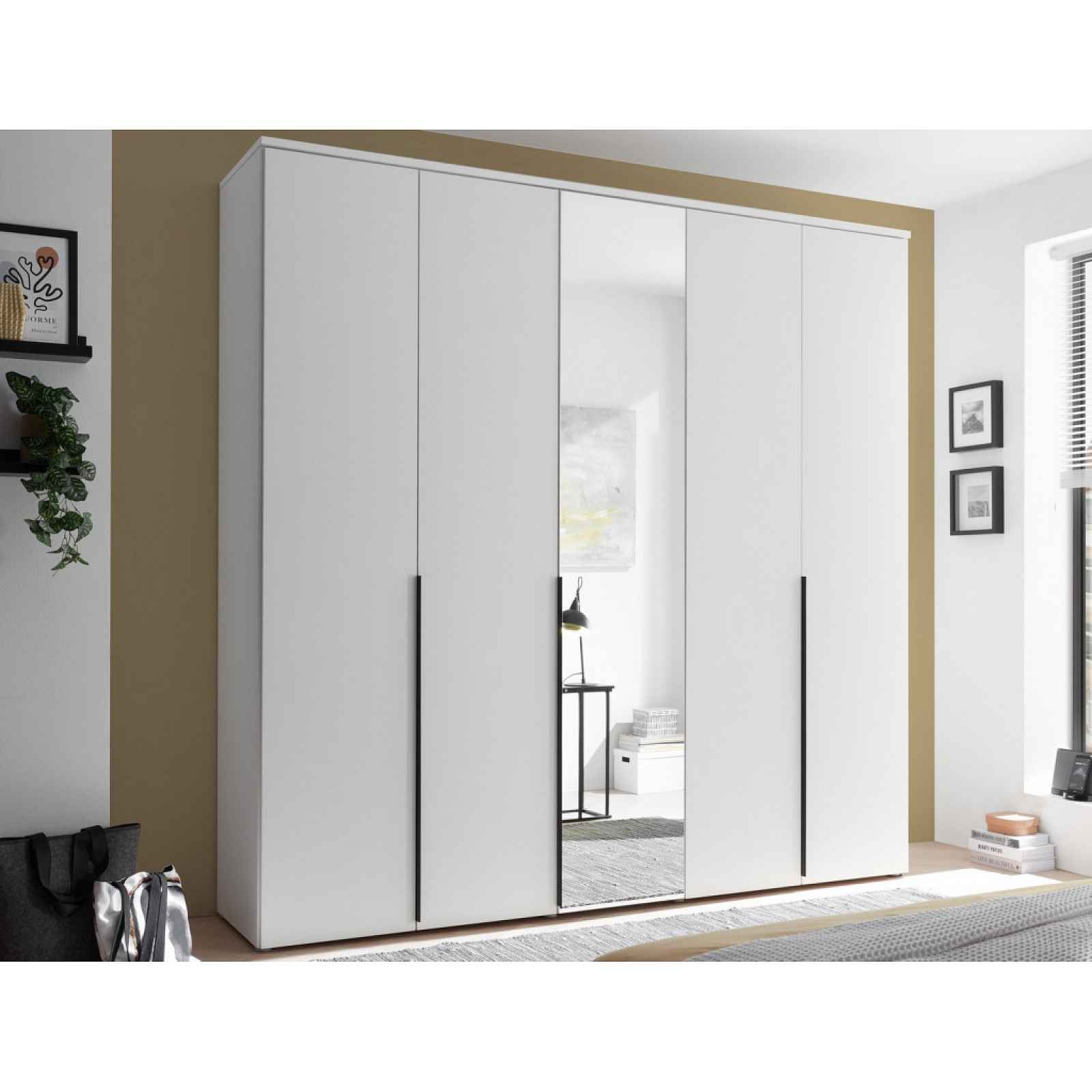 Šatní skříň se zrcadlem Kevo, 225 cm, bílá