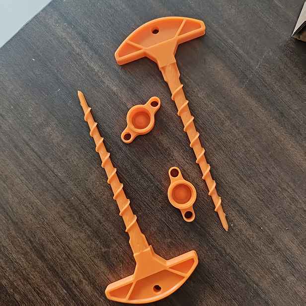 TEMU Tento 3D tištěný těsnicí uzávěr a těsnicí pistole s nástrojem na odstraňování ucpání má přenosný a minimalistický vyměnitelnými těsnicemi.