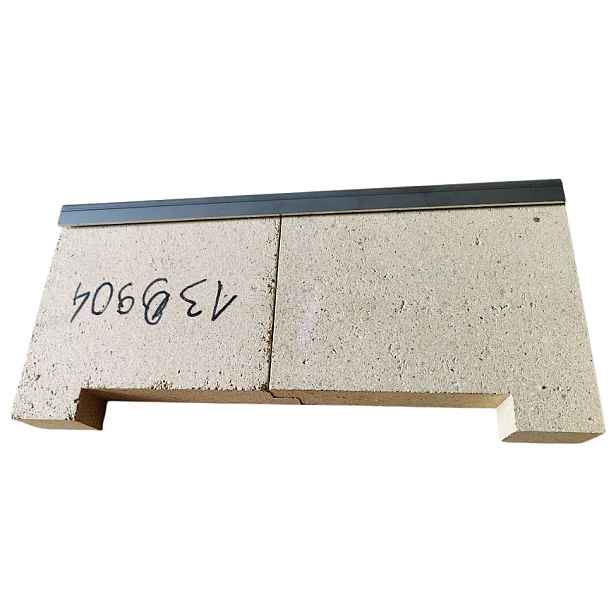 Šamot pro cihlová kamna 160 x 345 mm Kamino s kovovou rukojetí Wamsler