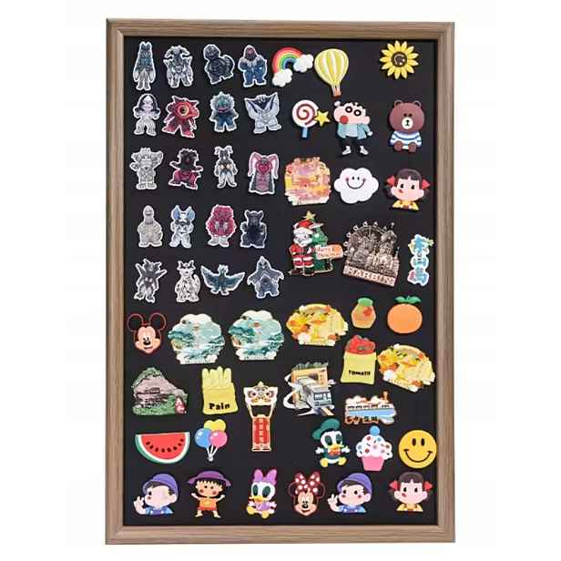 Magnetická tabule 60x80 cm s možností psaní křídou – kompletní sada!