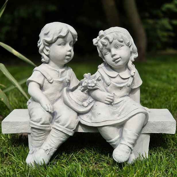 Betonová Zahradní Figura Děti na lavičce