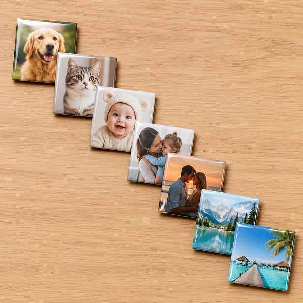 TEMU Vlastní sada 7 různých 5cm čtvercových personalizovaných fotomagnetek na lednici, umožňujících nahrát exkluzivní rodinné fotografie. Nádherné