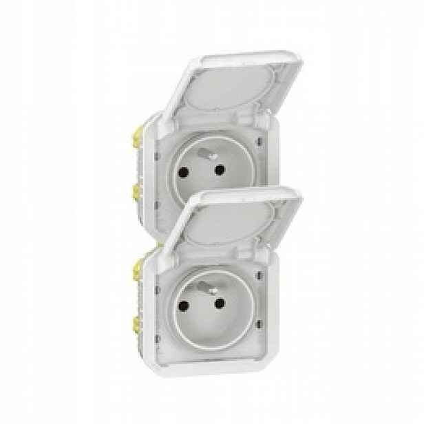 Nové Plexo Vertikální zásuvka, mechanismus 16A-250V~- bílá Legrand 069643L