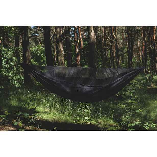 Táborová houpací síť Medvěd XL s moskytiérou Pocket Black TigerWood