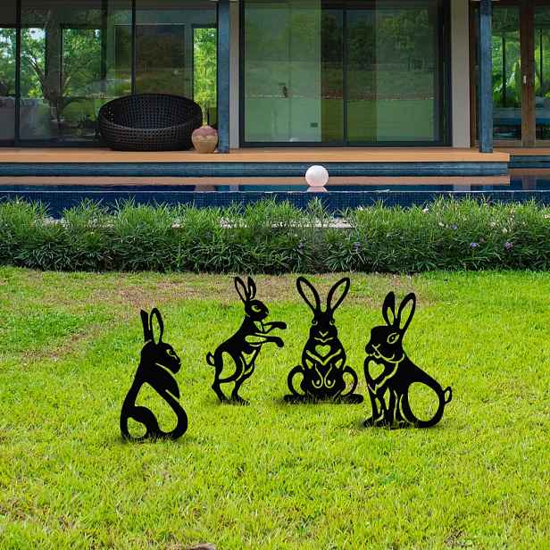 Sada dekorativních kovových doplňků na zahradu Rabbits