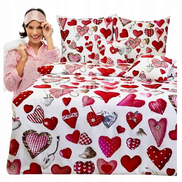 Flanelová Sada Povlečení 140x200 2x70/80 Knoflíky se srdíčky na bílém pozadí