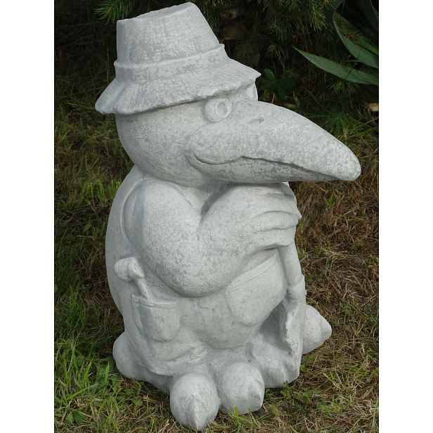 Betonová figurka Vrána v klobouku, zahradní figurky