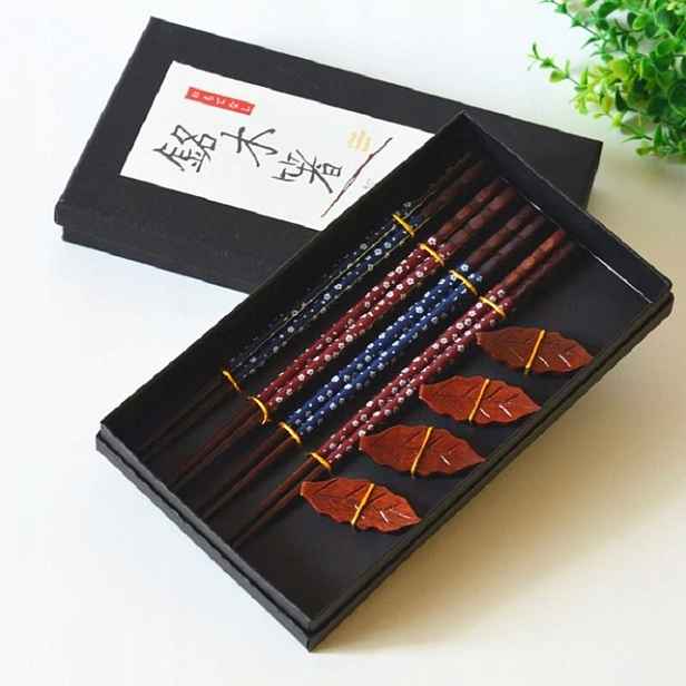 Sushi tyčinky s podstavkami – Dárková Sada Elegantní