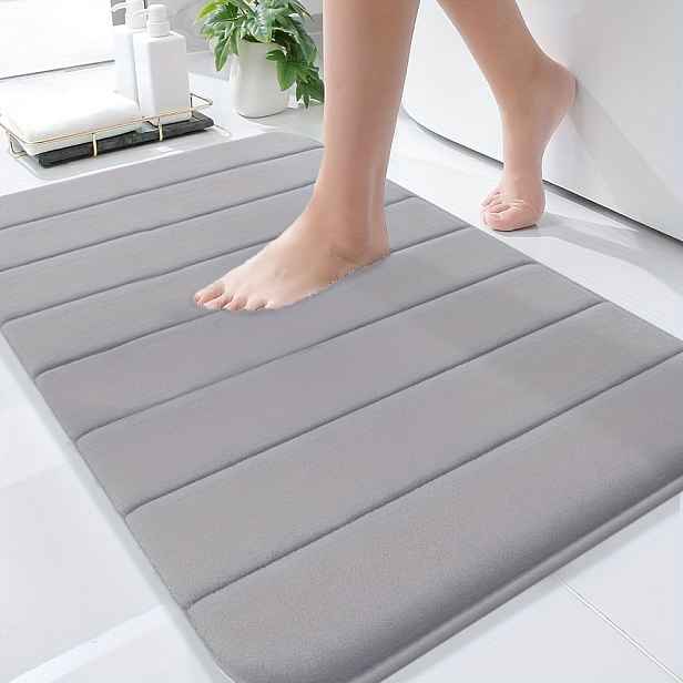 TEMU 1 ks Horizontální Pruhovaná Zesílená Houbičková Koupelnová Předložka, Pohodlná, Měkká Korálová Fleecová, Protiskluzová, Super Absorpční,