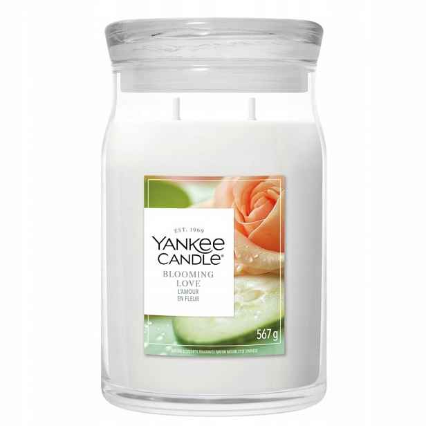 Yankee Candle Blooming Love – velká vonná svíčka 567 g