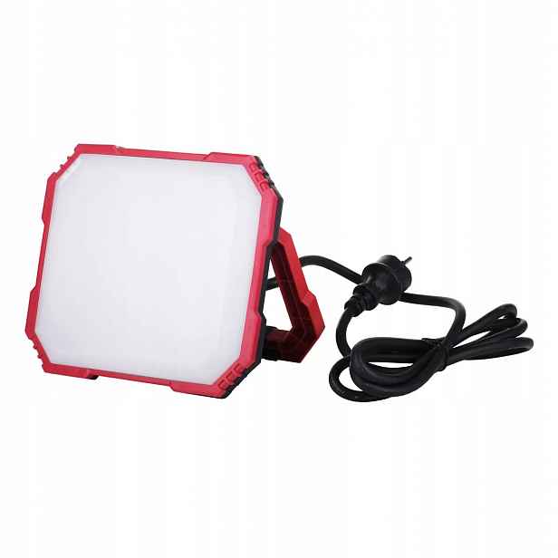 Led zářič s 30W zásuvkami