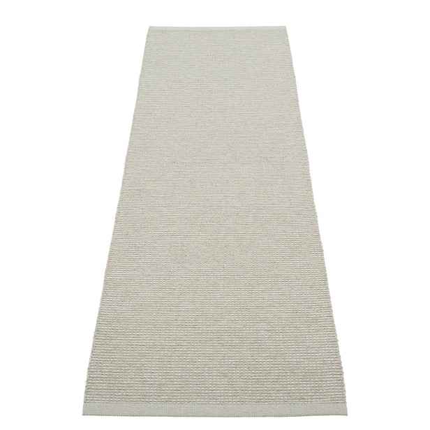 Světle zelený vnitřní a venkovní běhoun 70x240 cm Emm Sage – Pappelina