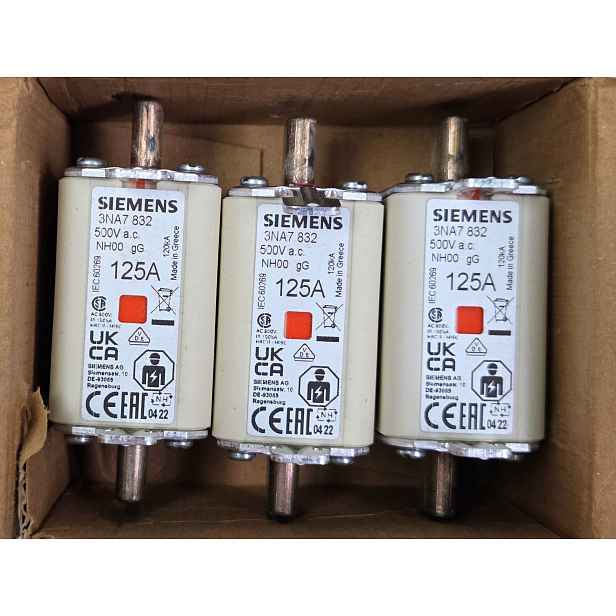 Pojistkové vložky Siemens 3NA7832 NH00 125A gG 500V 3ks
