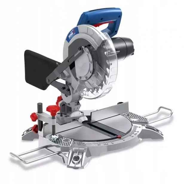Pokosová Pila 210 MM 1400 W