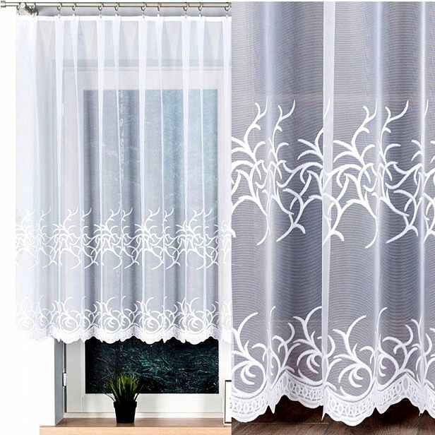Záclona 400 x 130 cm rovná (hotová) s lemováním