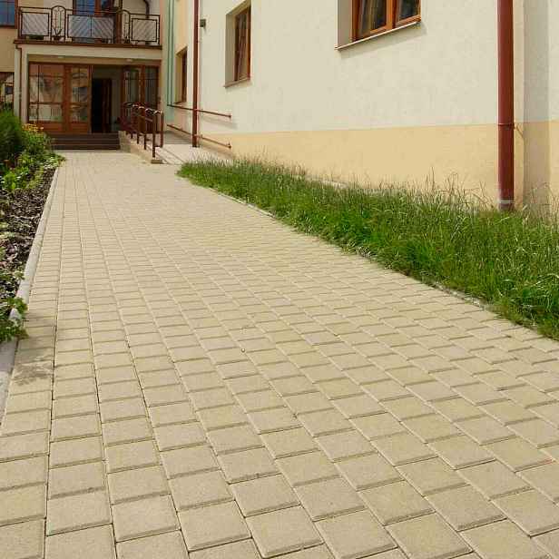 Dlažba betonová BEST MOZAIK standard pískovcová výška 80 mm