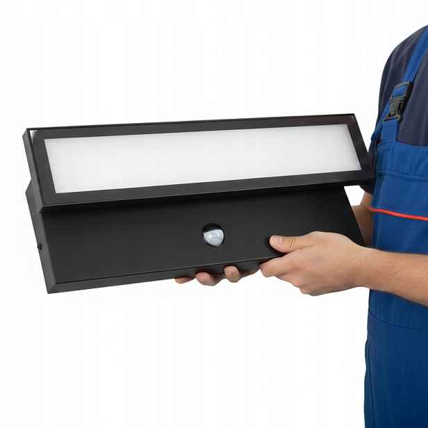 Venkovní nástěnné svítidlo nad garáž velké s Led senzorem 40W Pir IP65 Idealed