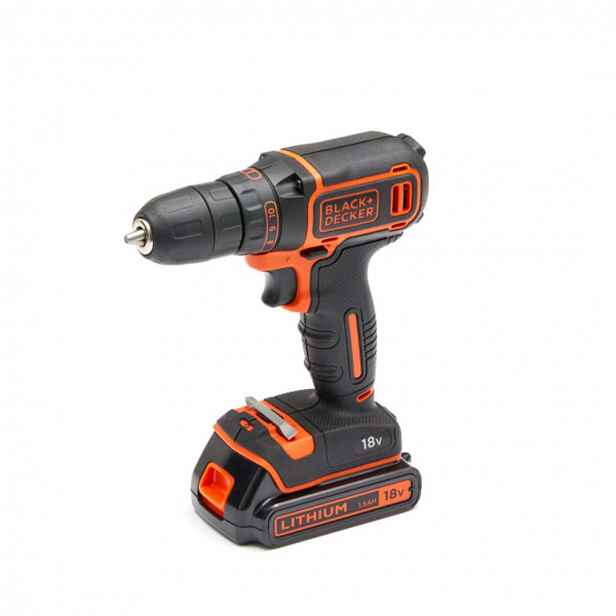 BLACK+DECKER - 18V AKU vrtací šroubovák, 1x aku 1,5 Ah Li-Ion, nabíječka BDCDC18K-QW