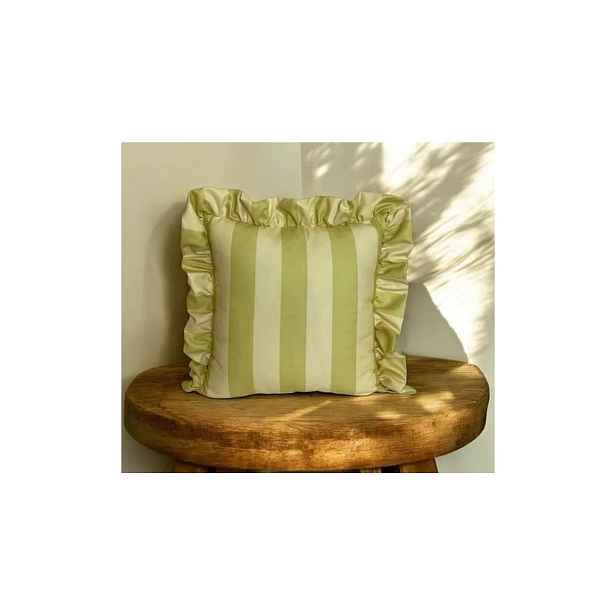 Povlak na polštář 45x45 cm Ruffled – Mila Home