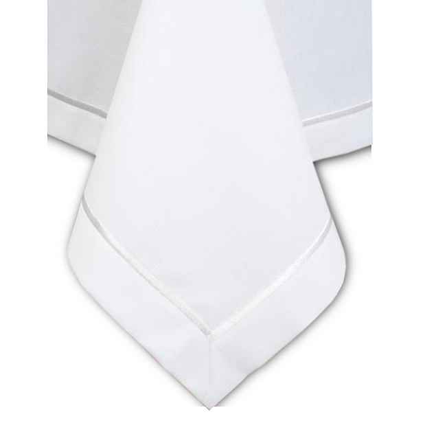 Skvrnitý teflonovaný ubrus 140x400 bílý, elegantní, hladký na pohled