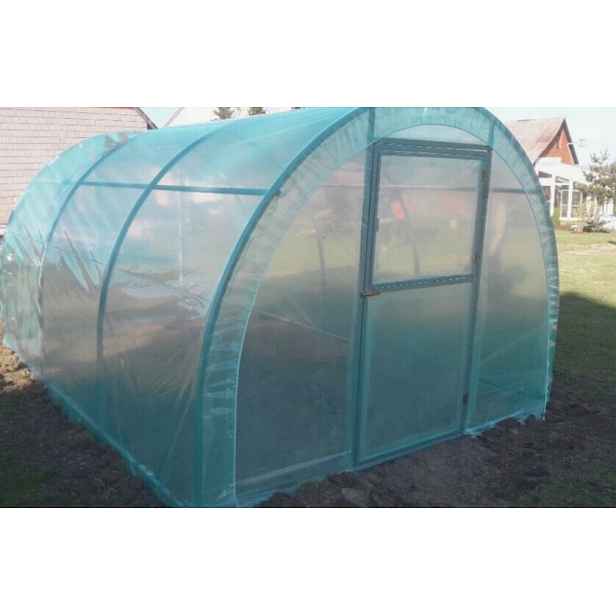 Fólie s vyhřívaným provázkem UV4 o rozměrech 8 m x 6,30 m