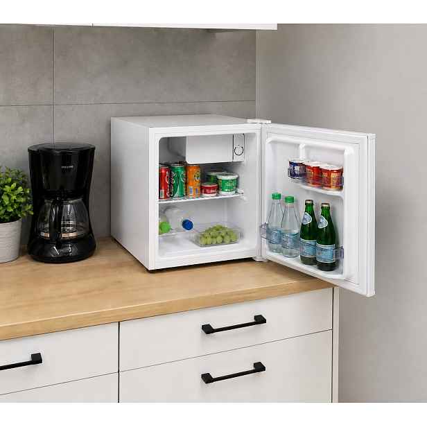 Mini chladnička BestBerg BBFR-48W / 45 l / bílá