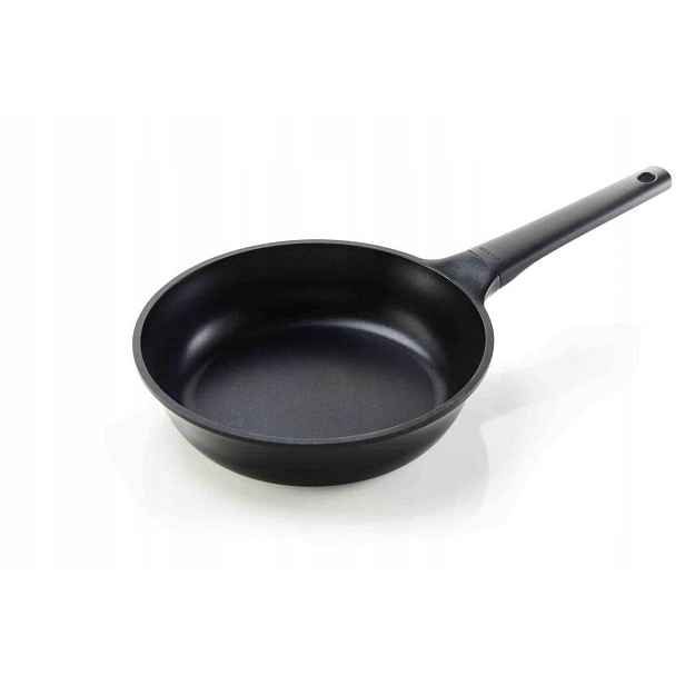 Tradiční Pánev Moneta Lirica 24 cm hliníková na indukci, nepřilnavá