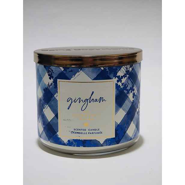 Bath & Body Works Gingham – vonná svíčka (3 knoty) 411 g