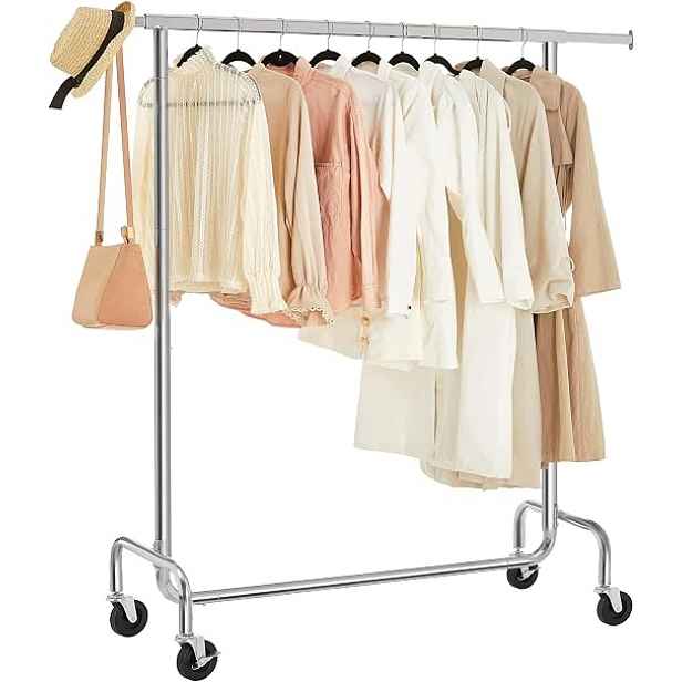 Songmics pojízdný věšák na oblečení, nastavitelný 110–150 cm, nosnost do 130 kg