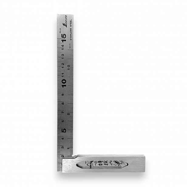 Ocelový úhelník 15 cm s patkou Shinwa
