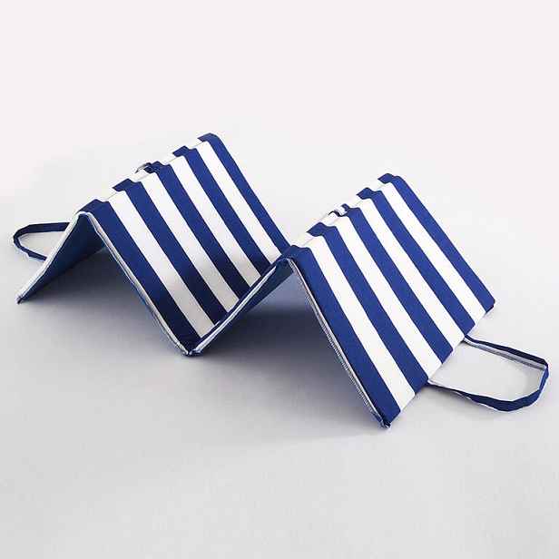 Plážové lehátko MODROBÍLÉ PRUHY