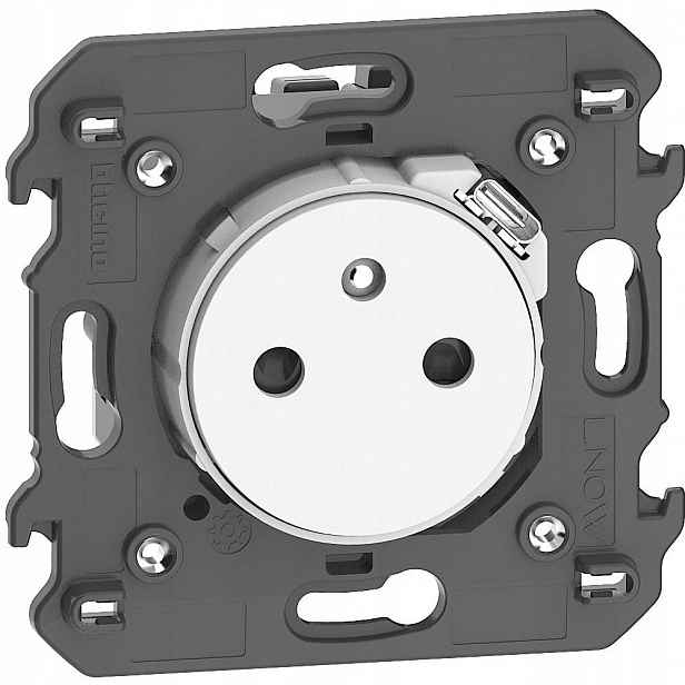 Zásuvka Living Now 2P+Z Usb C 2M Bticino KG4142USB
