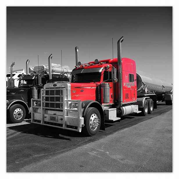Plakáty 140x140 Americký traktor
