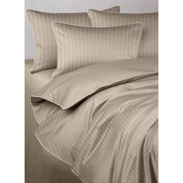 Povlečení damaškové macchiato béžové s bílým lemováním 140x200 Maro Home