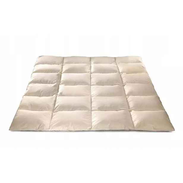 Přikrývka z prachového peří 140 x 200 1,6 kg je nejlevnější