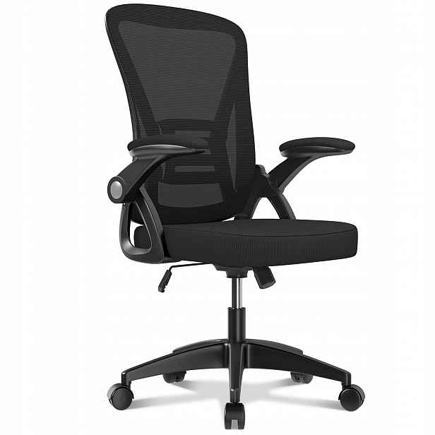 Ergonomické otočné křeslo černé barvy s nastavitelnou bederní opěrkou
