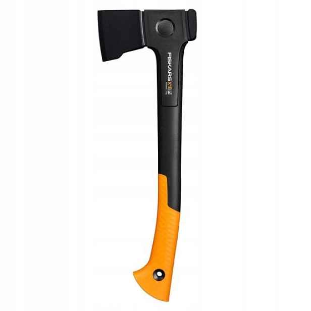 Tesařské sekery X-series S 44,5 cm 1069103 Fiskars