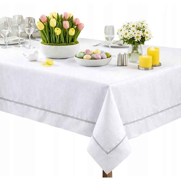 Bílý lesklý ubrus Elegantní 130x180 se stříbrnou nití Odolný Vůči Skvrnám