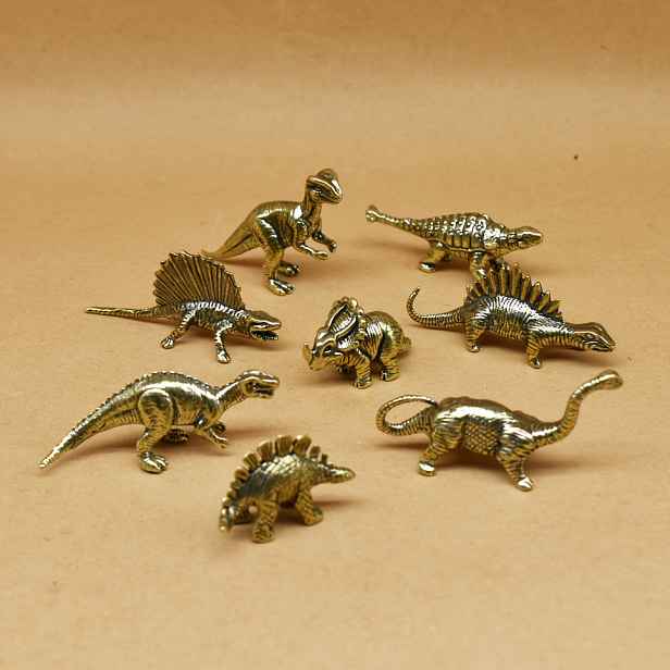 TEMU Sběratelské figurky, Sada 3/5/8 kusů Jurských mosazných dinosauřích figurek, Mini vintage bronzové sošky dinosaurů, Ručně vyráběné prehistorické