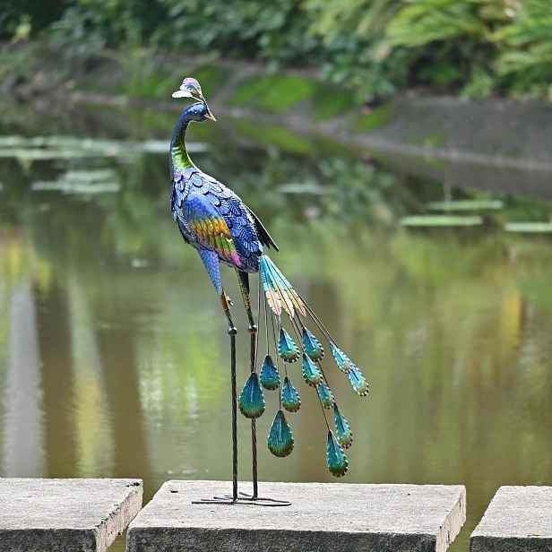 Zahradní Figurka Kovový Páv 61CM