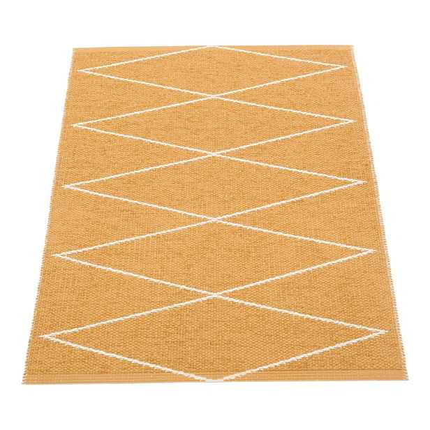 Okrově žlutý vnitřní a venkovní koberec 70x100 cm Max Ochre – Pappelina