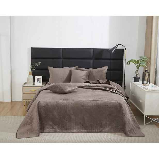 Hnědá Prošívaný Přehoz Velvet na postel 240x220 Maya