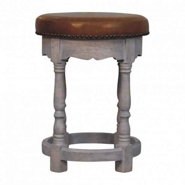 Artisan Furniture KOMODA s povrchovou úpravou v barvě pražených mandlí, 6 zásuvek, úchytky ve tvaru T, pražená hnědá