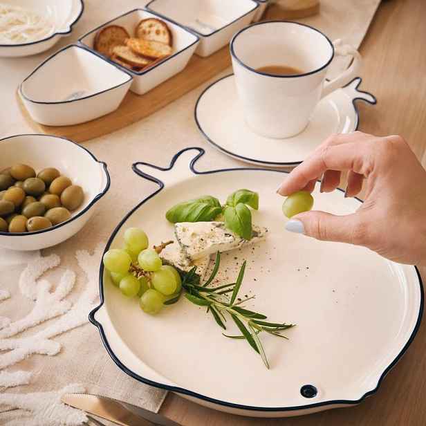 Butlers HOME & YOU Talíř ryba 28 cm - bílá
