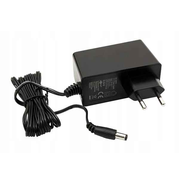 Goobay Napájecí adaptér 12V, 2,25A, 5,5 x 2,1mm, černý