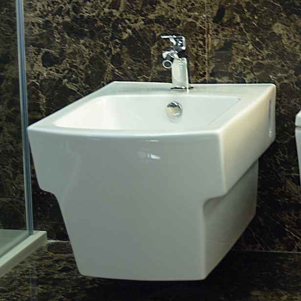 ROCK závěsný bidet